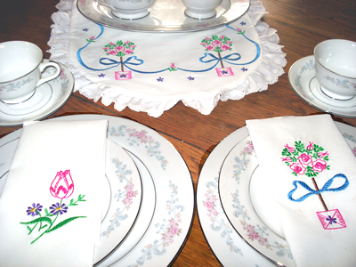 Vintage Dainty Kitchen Linens